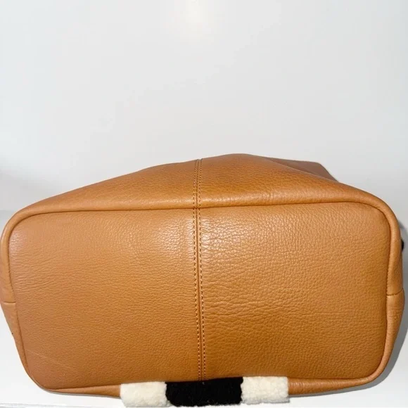 Clever Carriage Tan Leather Hobo Bag Shearling Detail EarPod Case Cowboy Rodeo - Picture 7 of 14